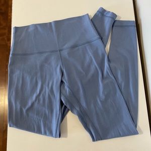 *sold pending on vinted* Lululemon Align legging